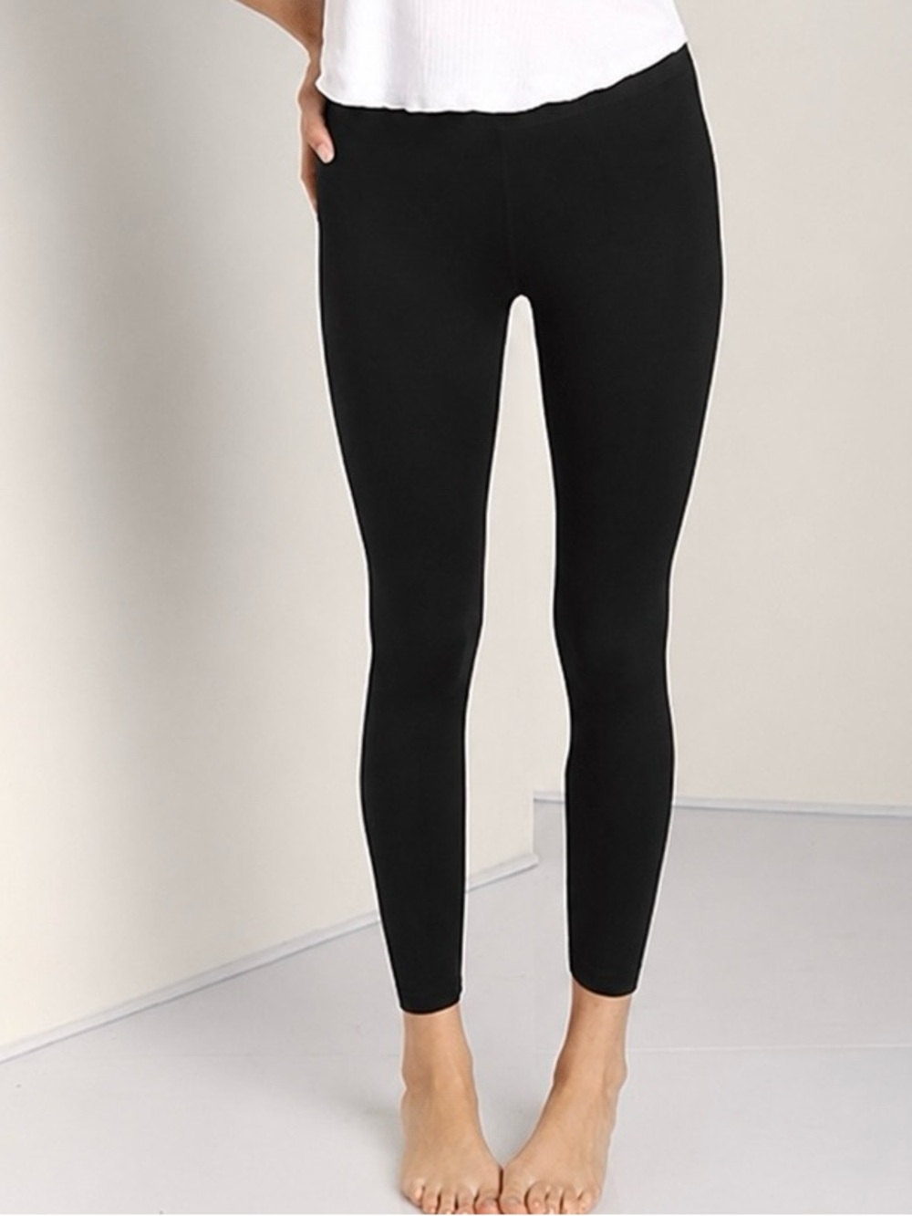 Three Dots Black High-Rise Leggings Women’s Size S.